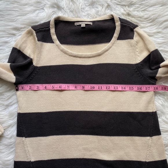 🔥SOLD🔥Gap Striped Knit Sweater Gray Cream Size Medium - Picture 8 of 14